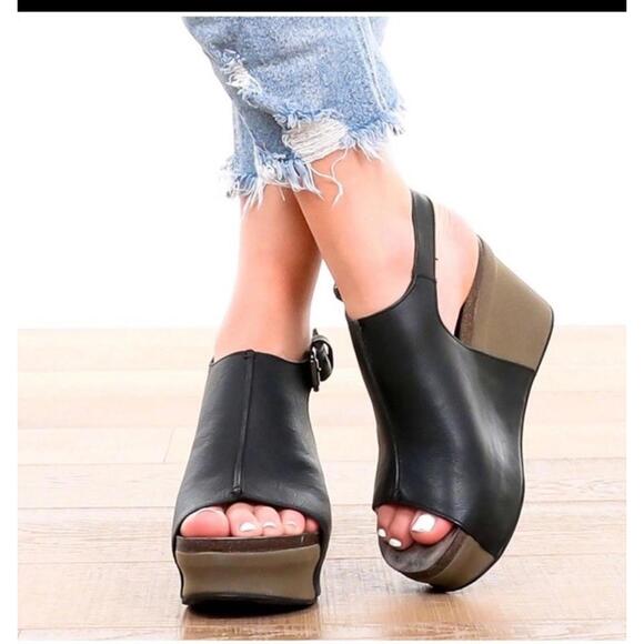 OTBT Shoes - Otbt Shoes Womens 8 Jaunt Wedge Sandals Hooded Platform Peep Toe Leather